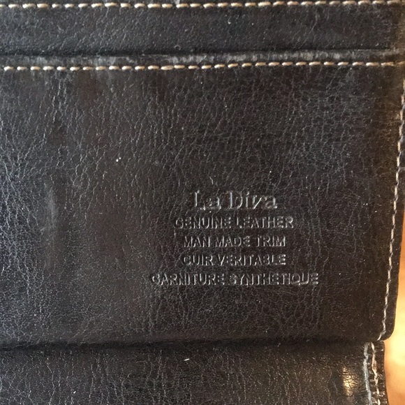 Stylish Black Genuine Leather Good Cond Wallet - Picture 3 of 5